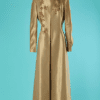 B7136-Tailleur-du-soir-Christian-Lacroix-Robe-et-Manteau-long-en-soie-or-et-vert-brode-t44-001