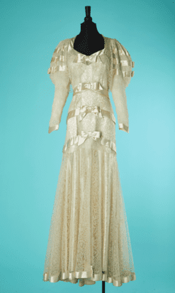 B7187-Robe-de-mariee-1930-en-dentelle-ecrue-et-satin-blanc-t38-40-001