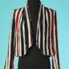 B6668-Veste-Chloe-en-soie-plissee-rayures-noires-blanches-rouge-bleues-t38-001