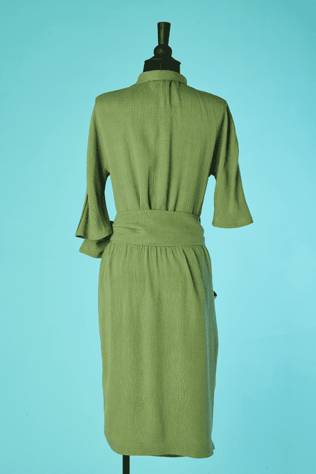 Robe Thierry Mugler portefeuille en soie verte – Image 6