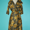 B7012-Robe-cocktail-1950-en-soie-grise-fleurs-jaunes-marron-kaki-t38