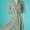 B7016-Robe-short-1940-en-rayonne-a-carreaux-vert-et-blancs-t36-003