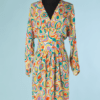B6582-Robe-Guy-Laroche-en-soie-blanche-imprime-turquoise-orange-parme-t40-01