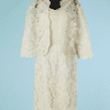 B6016-Tailleur-Robe-et-Veste-en-mousseline-et-guipure-ecrue-Ceil-Chapman-t38-001