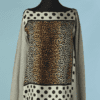B8539-Pull-Dolce-Gabbana-en-coton-gris-et-deux-carres-en-soie-t40-01