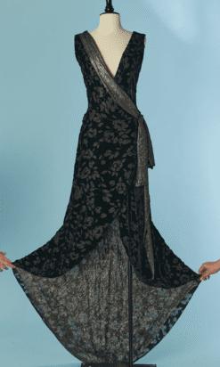 B9222-Robe-en-velours-devore-marine-et-lame-or-t38-40-02