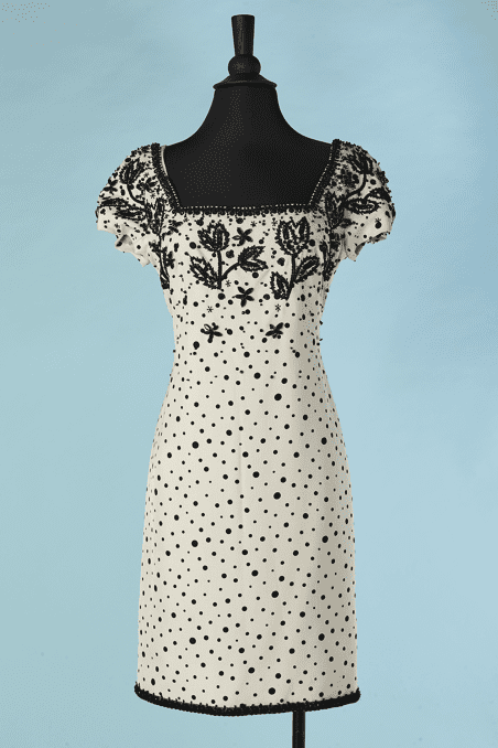 B8514-Robe-1950-en-lin-et-soie-blanc-pois-noirs-et-perles-t40-01