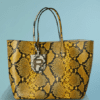 B9732-Sac-cabas-Rochas-en-serpent-gris-et-jaune-39x30x17-02