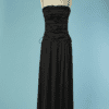B9813-Robe-Rochas-en-satin-noir-lassee-sur-les-cotes-t42-01