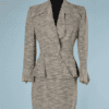 B1254-Tailleur-Lilli-Ann-1940-tisse-gris-et-ecru-boutons-en-strass-t38-01