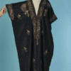 C0037-Manteau-turq-en-soie-noir-brode-chainettes-or-et-couleurs-02