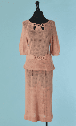C0288-Tailleur-1930-40-en-coton-tricote-ajoure-rose-t38-01