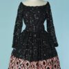 C0634-Robe-Bill-Blass-en-dentelle-noire-brodee-de-paillettes-et-perles-noires-et-roses-t40-01