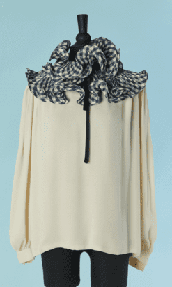 C1196-chemisier-en-crepe-de-soie-ivoire-large-col-a-carreaux-t40-42-01