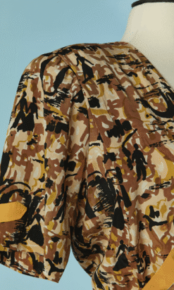 Alternative view of Robe 1940 rayonne ivoire imprimé marron vert et noir