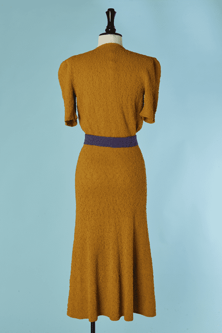 Robe 1930 en tricot moutarde et violet – Image 4