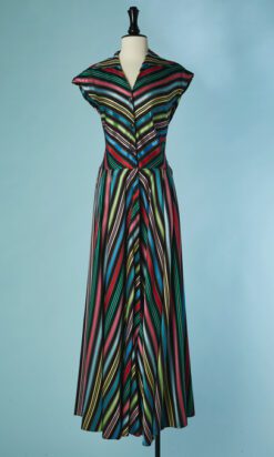 C2583-Robe-longue-1940-en-satin-et-faille-noire-rayures-multicolores-t36-01