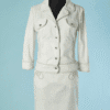 C2436-Tailleur-Moschino-en-coton-blanc-a-decor-de-cordelettes-cousues-t36-01