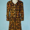 C2443-Tailleur-Christian-Lacroix-en-coton-noir-imprime-jaune-orange-t44-46-01