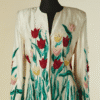 C2808-Veste-Victor-Costa-en-soie-sauvage-ecrue-brodee-de-tulippes-pailletees-t42-01