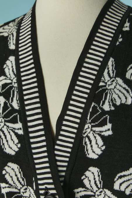 Gilet Saint Laurent noir jacquard de nœuds blancs – Image 2