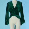 C3857-Veste-1930-en-velours-de-soie-vert-franges-aux-manches-T38-001