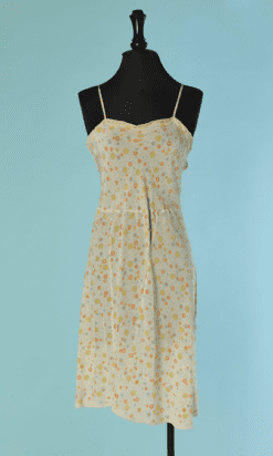 C8159-Combinaison-1930-en-soie-jaune-pale-a-fleurs-T38