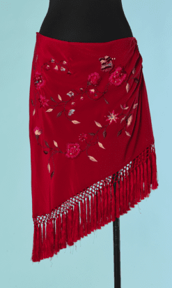 C5291-Jupe-asymetrique-Lolita-Lempicka-bordeaux-brodee-avec-franges-T38