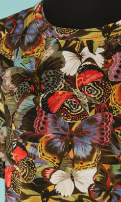 Alternative view of Tee-shirt Valentino imprimé de papillons
