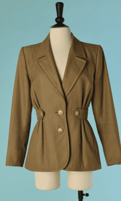 C8135-Veste-Yves-Saint-Laurent-lainage-beige-martingale-cotes-T36