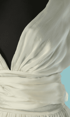Alternative view of Robe longue Alexandre Vauthier en voile de soie blanche