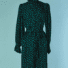 C8152-Robe-Saint-Laurent-en-soie-noire-feuillage-turquoise-avec-ceinture-T36