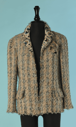 C8161-Veste-Chanel-en-tweed-beige-et-gris-doublure-en-jersey-de-laine-T34