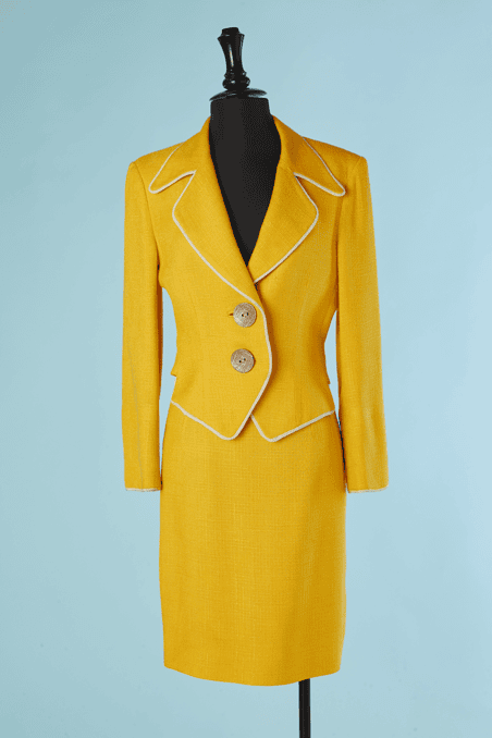 C6018-Tailleur-Christian-Dior-en-lin-jaune-et-lisere-blanc-T38